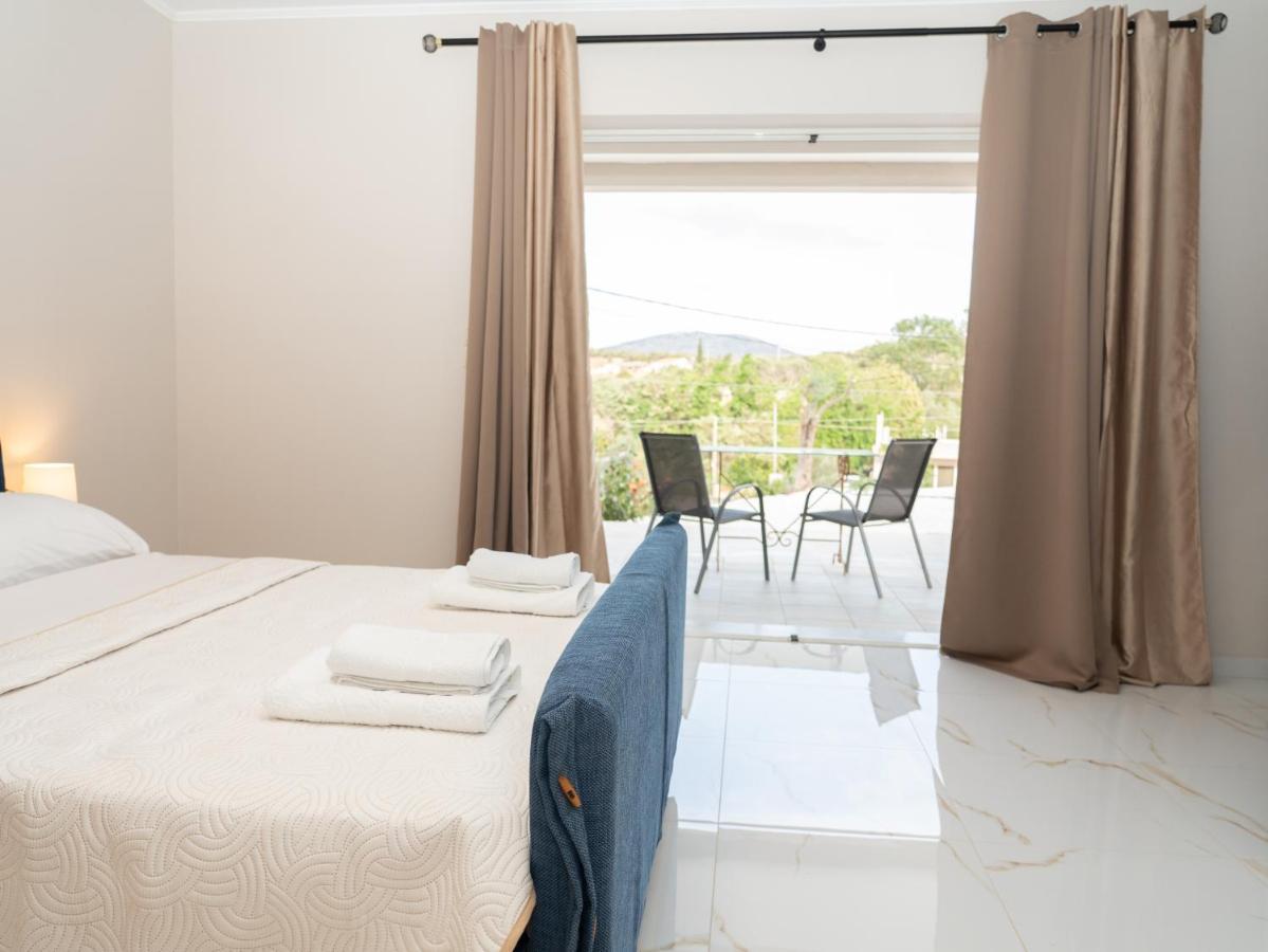 Allagiannis Group Apartments Markópoulon Екстериор снимка