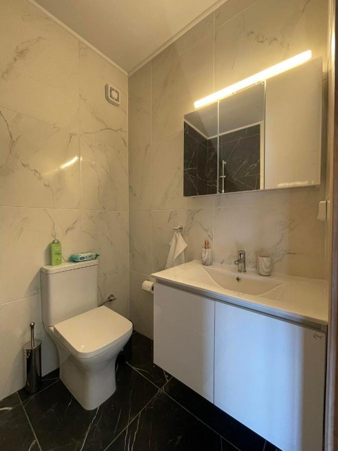 Allagiannis Group Apartments Markópoulon Екстериор снимка