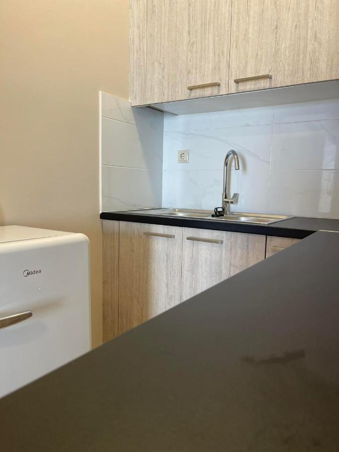 Allagiannis Group Apartments Markópoulon Екстериор снимка