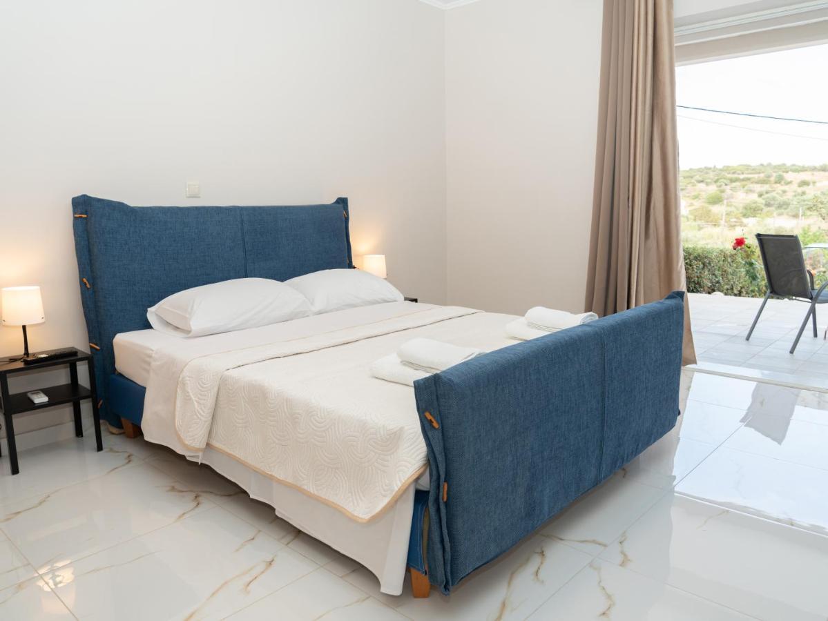 Allagiannis Group Apartments Markópoulon Екстериор снимка