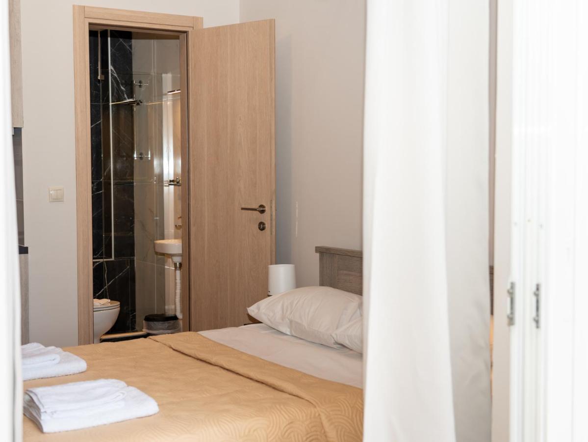 Allagiannis Group Apartments Markópoulon Екстериор снимка