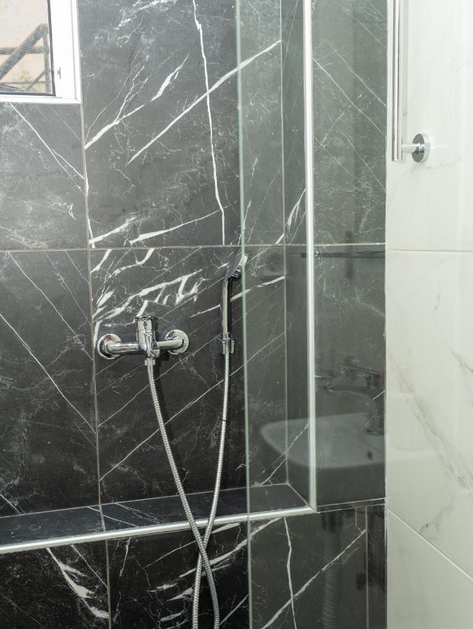 Allagiannis Group Apartments Markópoulon Екстериор снимка